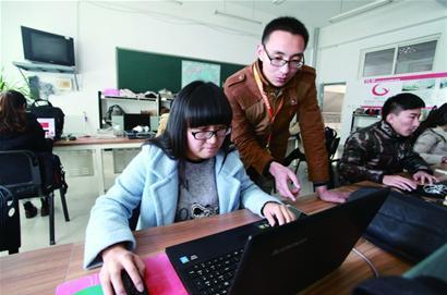 阿里巴巴驻高校授电商"生意经"既上课又赚钱