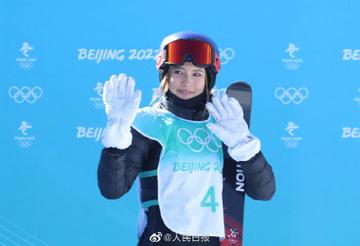 谷爱凌失误后表情好可爱图片