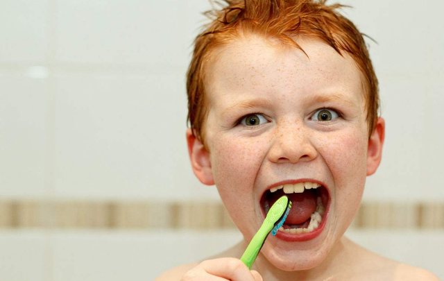 小朋友不爱刷牙有什么方法