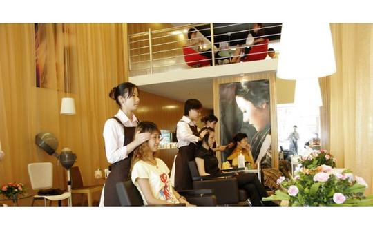 丰生堂养发馆加盟让您轻松获得很多财富