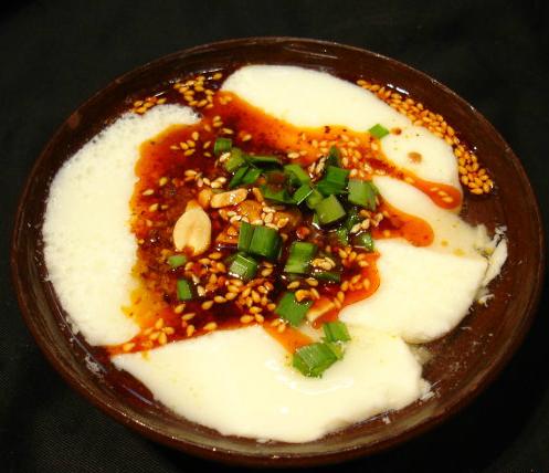 豆腐脑的制作方法及配料