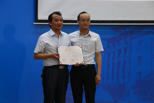 高分子科学与工程学院修身,治学,成才,创业系列讲座