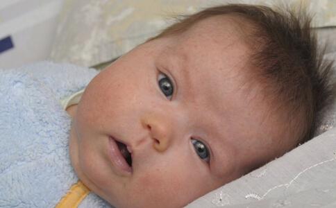 宝宝的皮肤干燥该如何解决