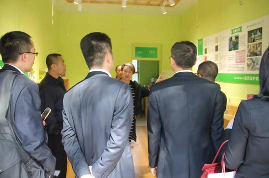 中国网库集团董事长兼ceo王海波一行考察锡林郭勒大学生电子商务创业