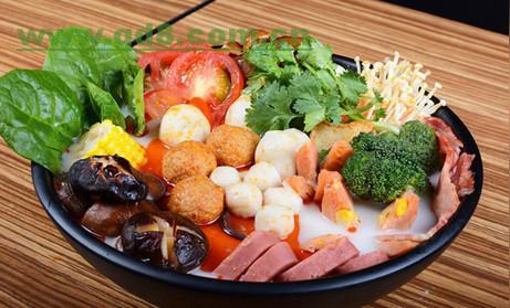 轻松创业,从麻九福麻辣烫开始