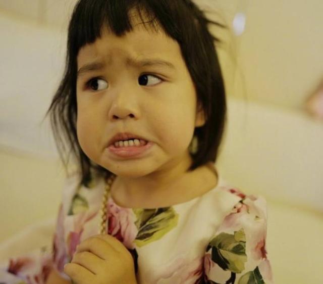 包贝尔女儿饺子高情商