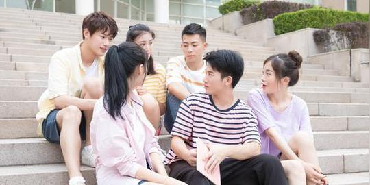 《奇葩说》辩题:大学毕业后，就业还是创业，到底怎么选?