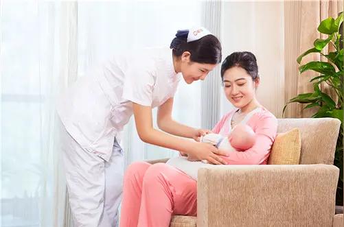 这些备受宝妈关注的喂养、护理、产后恢复难题，禧月阁给您支招!