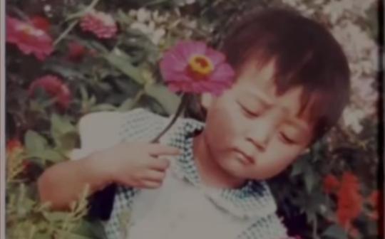 【生日快乐】【杨子一】【得意的笑】好好照顾自己就行了，歌能少唱就少唱吧，能不唱就不唱，能休息就休息