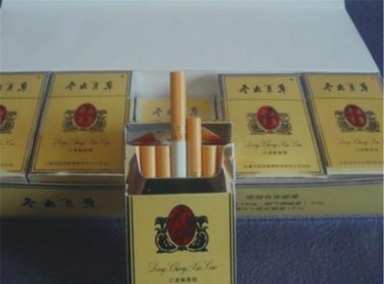 2冬虫夏草香烟据说此烟有特殊功效