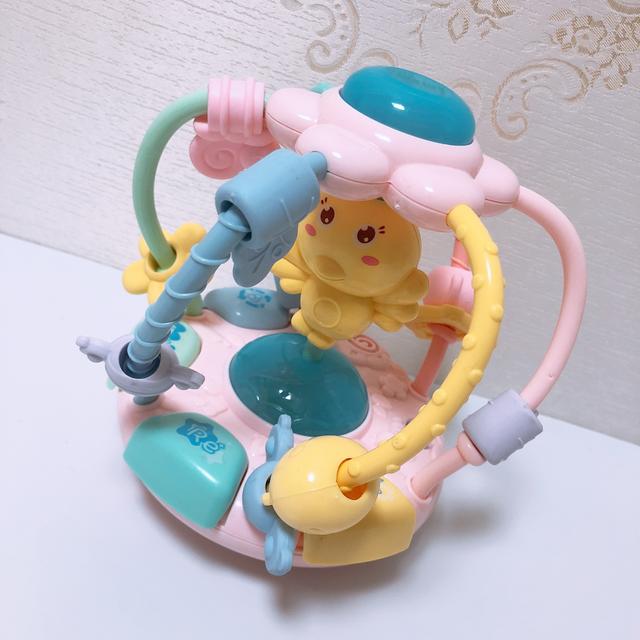2个多月宝宝适合玩什么玩具