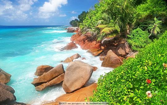 自然风景蓝天白云海水大海海边石头沙滩海滩景色风光
