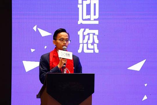 作为马云在阿里巴巴创业时期的同事,七公见证了阿里巴