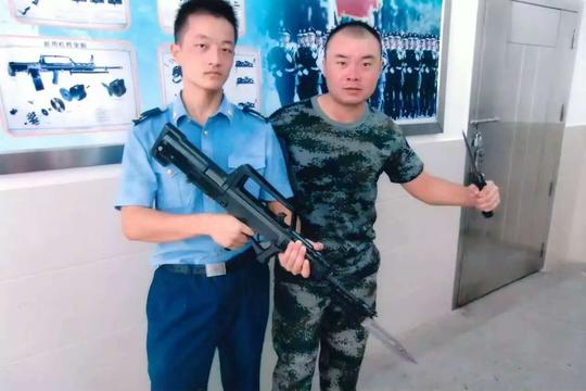云创通兵哥哥胡智强教你如何用一部手机创业致富