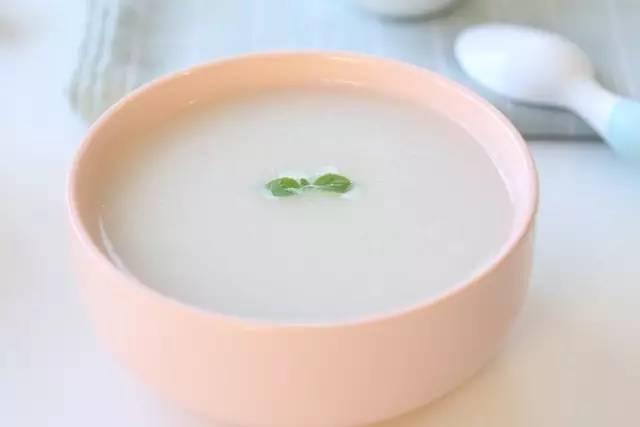孩子干咳无痰是什么原因引起的