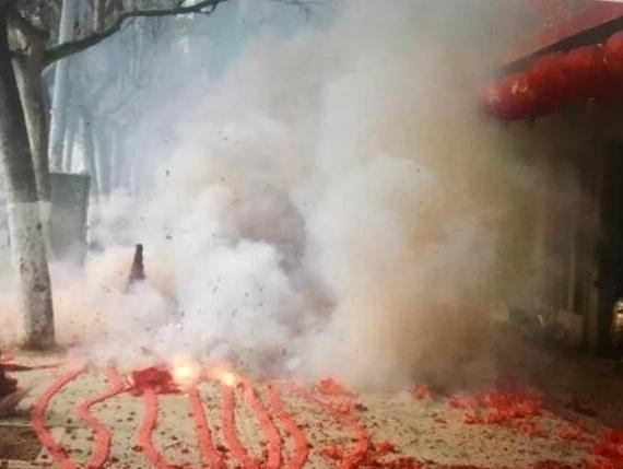 如何避免燃放烟花爆竹带来的危害