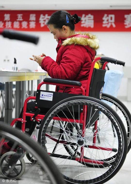 11张图片11份感动,残疾人创业镜头,为了生活他们竭尽所能