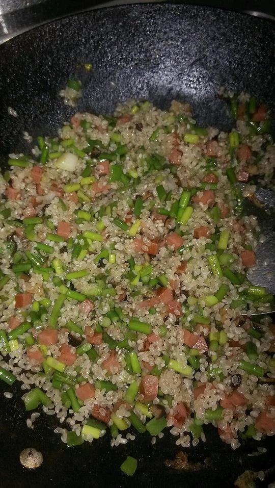 天厨贵人的菌菇焖饭做法的学习成果照_豆果美食