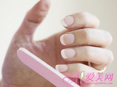 月牙白没有了什么时候能长出来