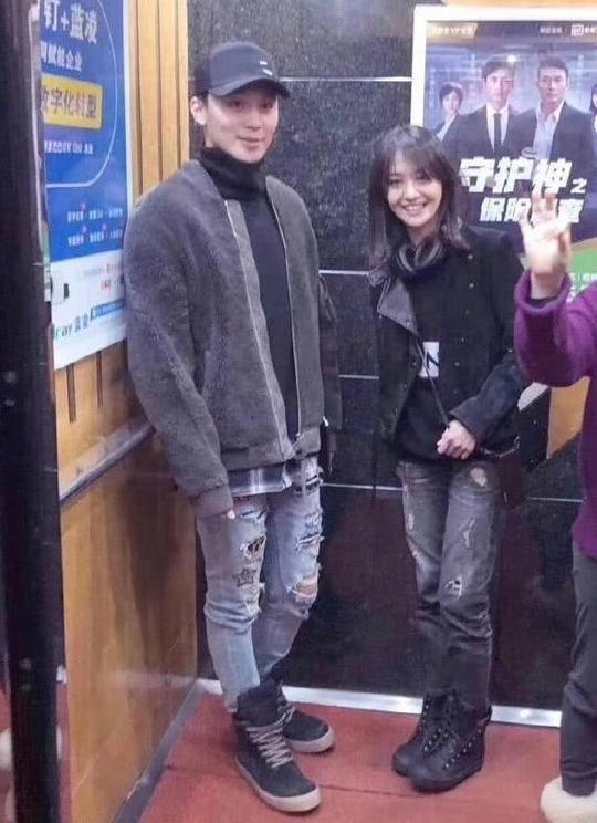 先创业后结婚?郑爽张恒合开公司股份细节曝光,郑爽是大股东