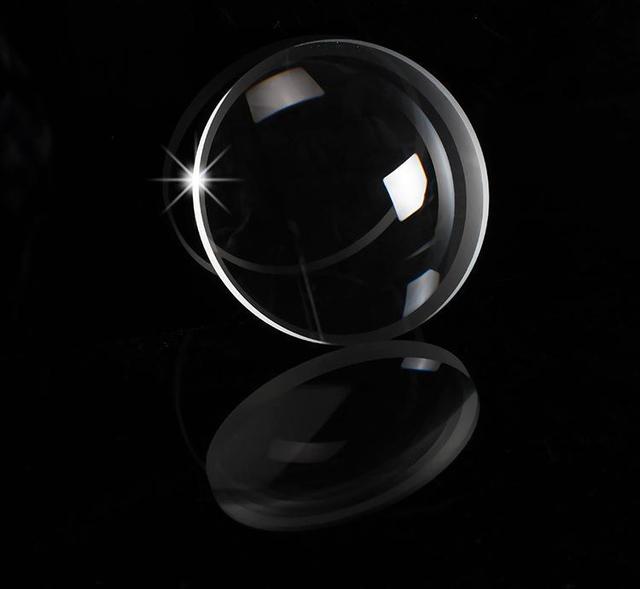 我们佩戴的树脂镜片有使用期限吗?