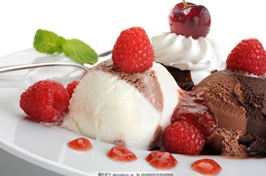 水果冰淇淋水果冰淇淋图片素材草莓樱桃冰激凌奶油夏日食品