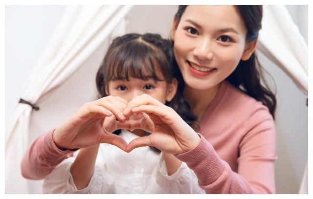 宝宝最亲近的人不是妈妈是什么原因