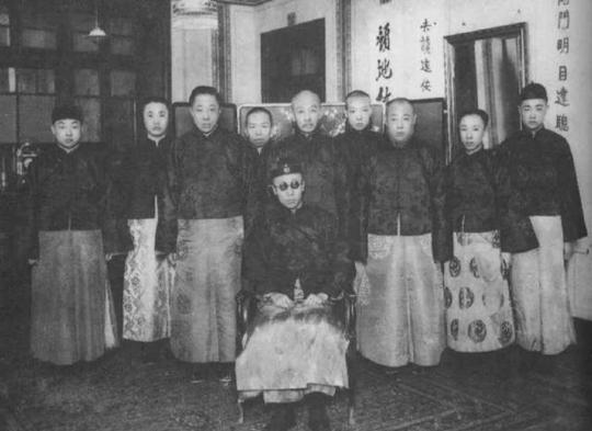 张勋复辟失败，为何没受到惩罚?还能安然做生意