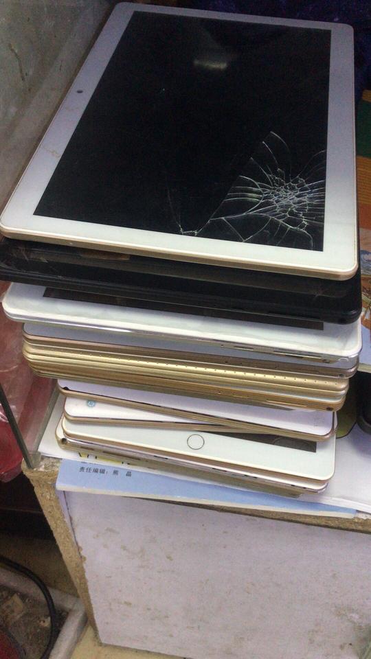 求购大量回收二手大屏10寸平板电脑废旧爆屏报废尸体都收，回收