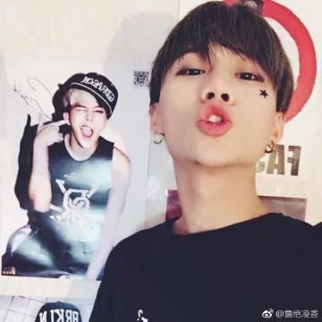 来乌龟君_的【聊聊天逗逗乐】直播间感受一下心灵共鸣的声音