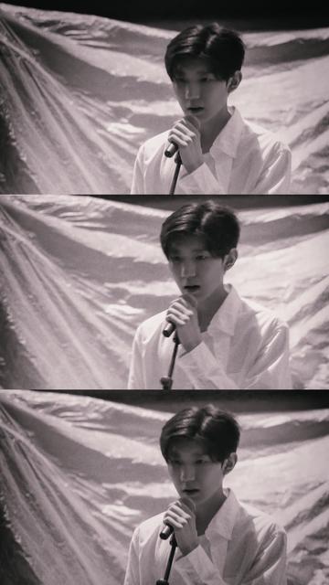 王源四百击歌词含义