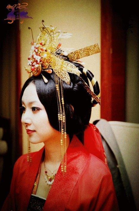 汉服新婚发型