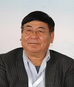 刘龙九黑河中兴牧业董事长