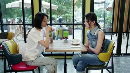 《青春斗》郑爽借钱合伙创业,感叹创业艰难,醉酒抱怨