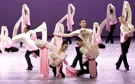 (725)北舞2017级古典舞身韵组合展演四【身韵水袖】