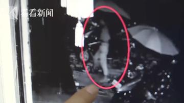 能让我摸一下胸部吗就摸一下表情包