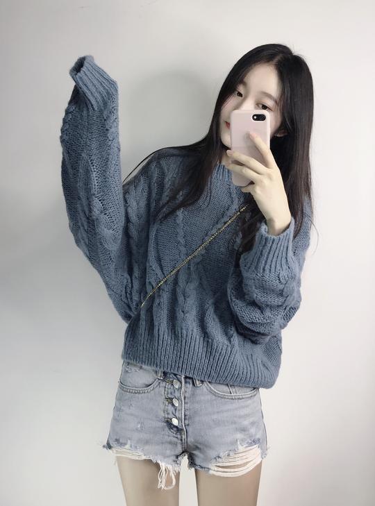 网红定制灰色粗线麻花马海毛毛衣女短款套头宽松2019冬季上衣