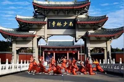 曾因"南拳北腿"与河南嵩山少林寺遥相呼应,世称"南北少林",是我国佛教