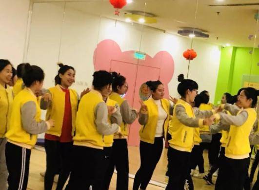舞蹈加盟十大排行榜如何?卡乐弗音乐教育非常不错