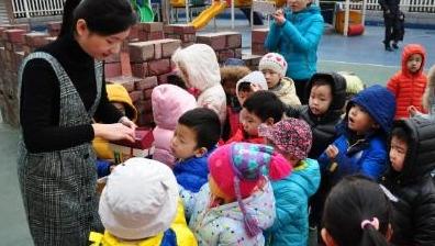 孩子晚一年上幼儿园