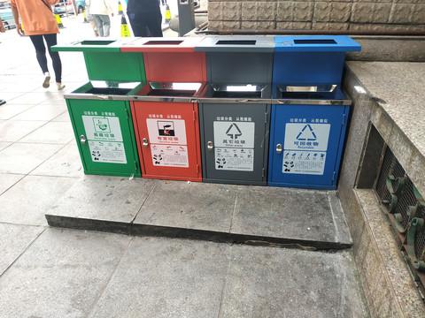 垃圾分类箱--汇图网huitu.com