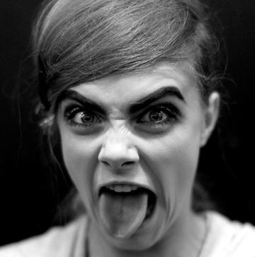 做鬼脸可爱吓人表情包