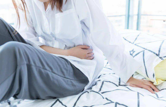 胎儿总在晚上活动，影响了孕妇休息