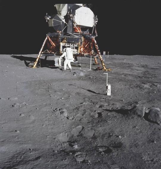 阿波罗11号登月是一个骗局?美国是如何回答质疑者的声音的?