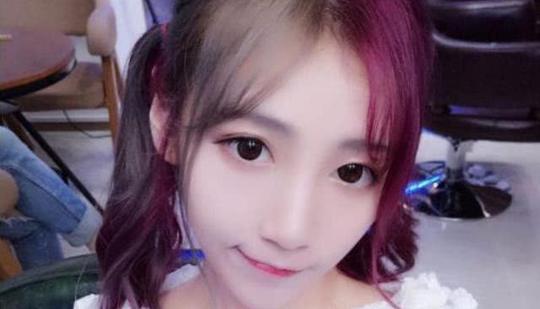 抖音网红空姐卸妆视频走红,美女变大妈,网友:这是魔术