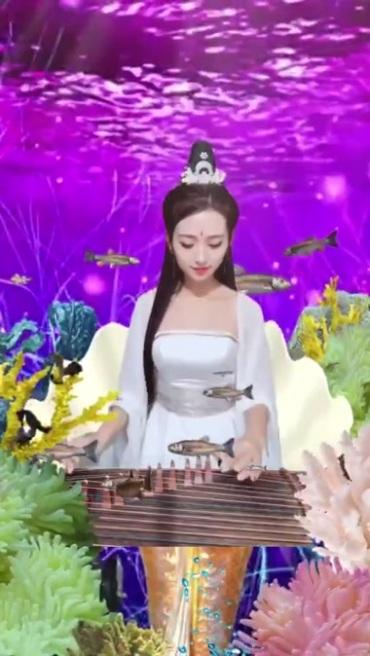 古装白衣美女弹奏古琴绿屏抠像特效视频素材04