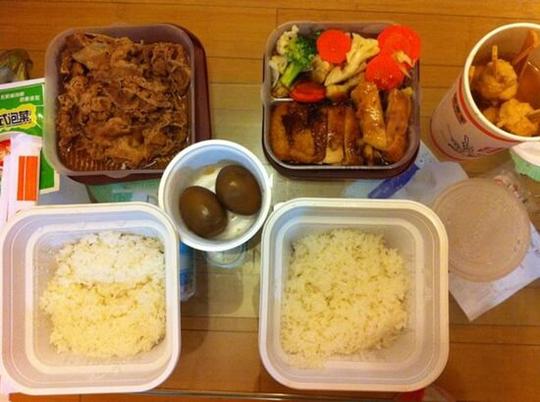 给火热的餐饮微外卖泼点冷水美女豪车玩噱头