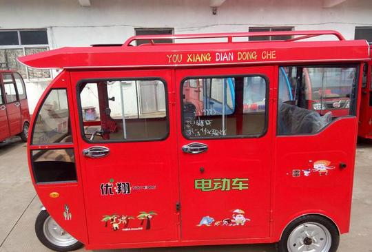 山东临沂拉客三轮车