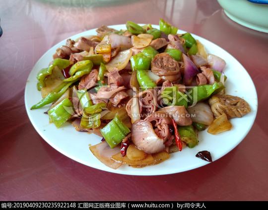 >其他摄影查看相似图收藏举报>炒肉肠猪肠肉肠洋葱美食炒辣椒
