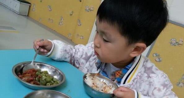 宝宝吃汤泡饭有营养吗?